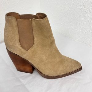 Nordstrom brand- BP lex lea bootie nude suede size 9 women